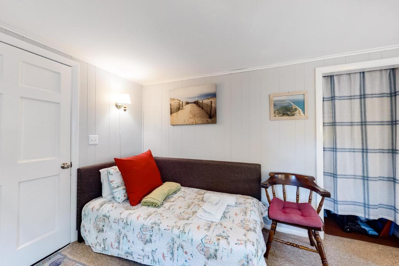 Beach Rose Guest Studio Nauset Heights Luaran gambar